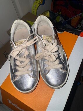 Golden Goose Kids Metallic Silver Sneakers with Cream Laces